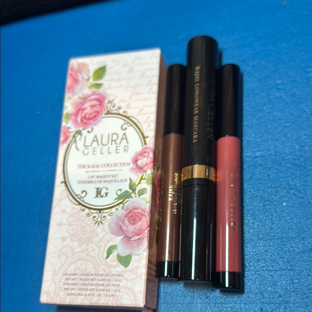 Laura Geller Kajal Lip Set
